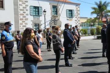 Telde guarda un emotivo minuto de silencio por las víctimas del Covid-19 (Foto TA)